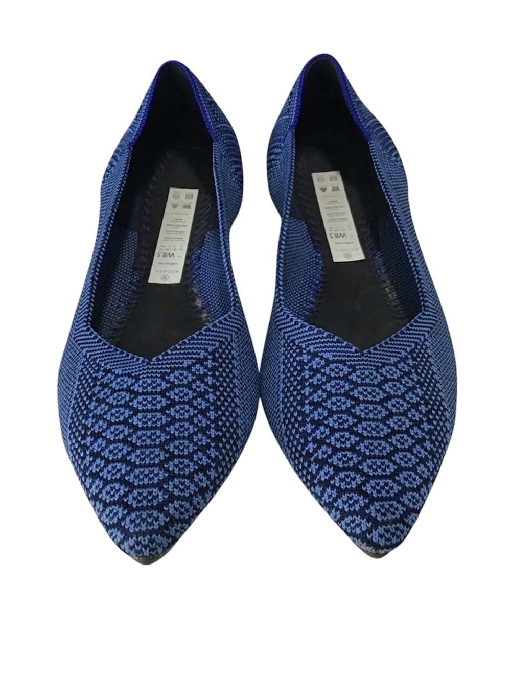 Rothy’s The Point Flats in Retired Print Lapis Python Size 8.5